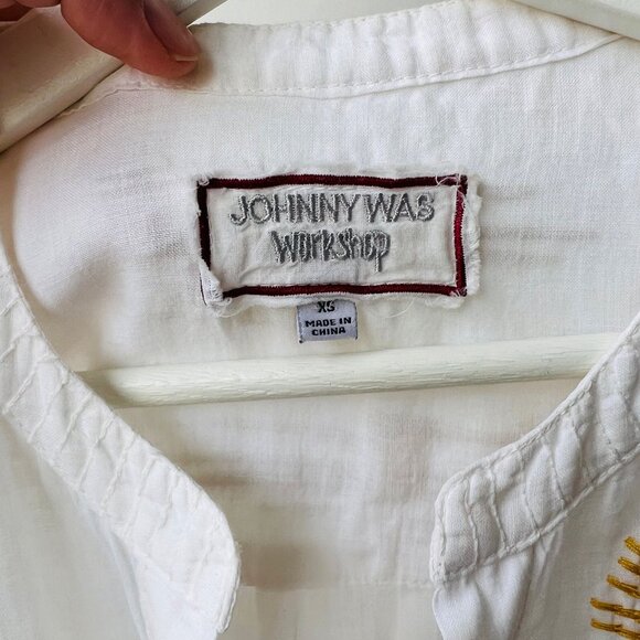 Johnny Was Safari Embroidered Button-Up Blouse, white, size XS - Picture 4 of 10